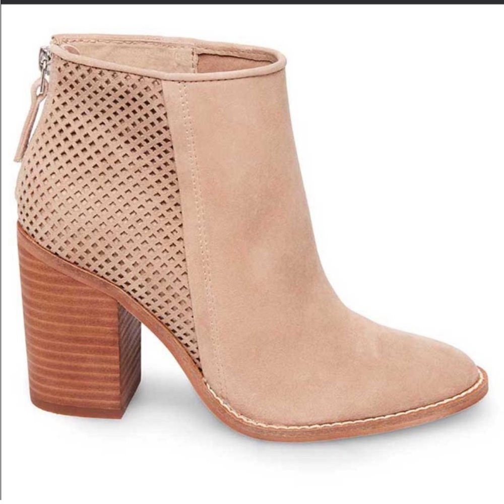 Steve Madden replay tan suede bootie
